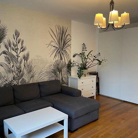 Family Apartment On Saska Kepa Warschau Buitenkant foto